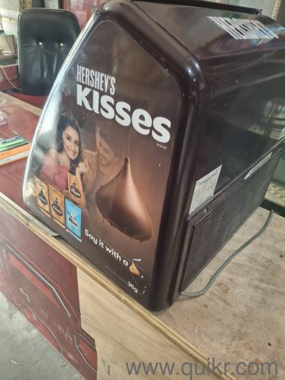 Chocolate cooler fridge(2)