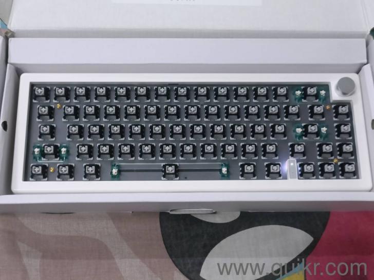 GAMING KEYBOARD (Customizable)