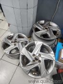 Hyundai Verna OEM 16 inch alloy wheels