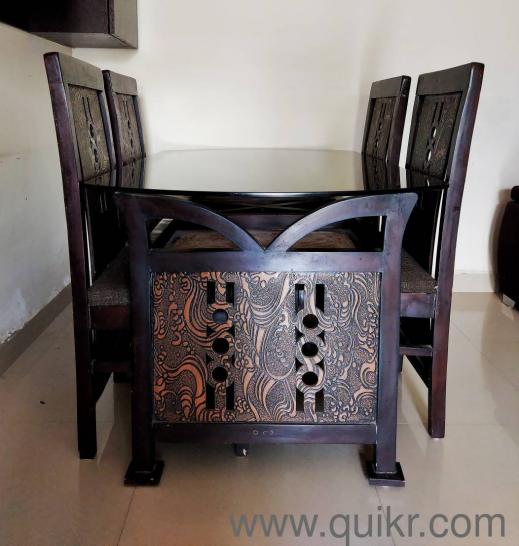 Dining Table with 4 chairs in excellent condition Hyderabad Quikr