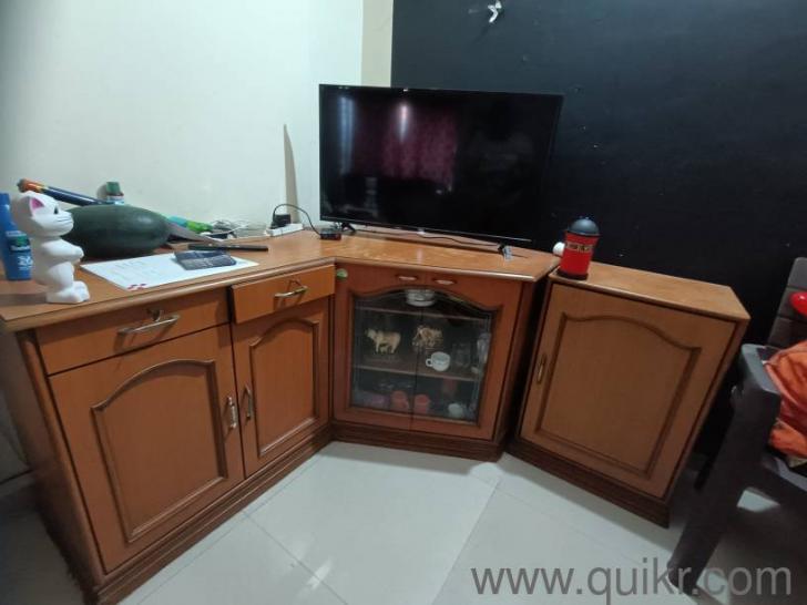 strong wood TV unit or showcase Thane Quikr