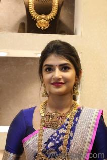 9771126633 BRIDAL/JEWELLERY HYDERABAD TELUGU SHOOT AVAILABLE FOR NEW