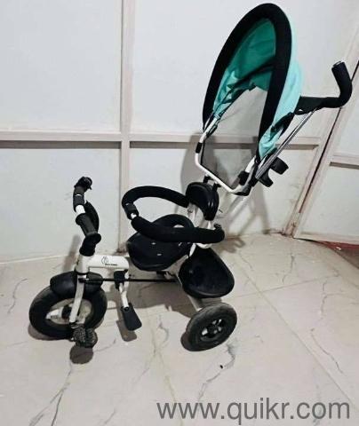 R for rabbit branded stroller