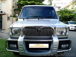 Used Toyota Qualis 2004 Model Images