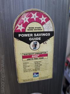 Whirlpool 220 liter 4 star in good running condition(1)