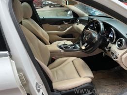 Mercedes Benz C Class 200 CGI Avantgarde - 2014(2)