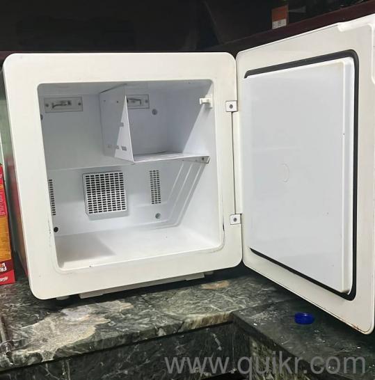 Godrej Qube 30L Personal Cooling Solution.(1)
