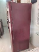 10yr old LG double door LG refrigerator. It has been working absolutely fine in the last 10 years with zero repair work. It's cooling system is working unhinged and still going strong.(3)