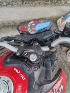Bajaj Pulsar N250 - 2022(1)