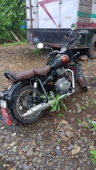 Royal Enfield Classic 350 - 2023