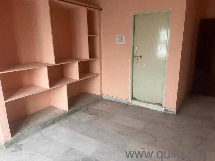 1000 Sq. ft Office for rent in KPHB 6th Phase Road, Hyderabad(3)