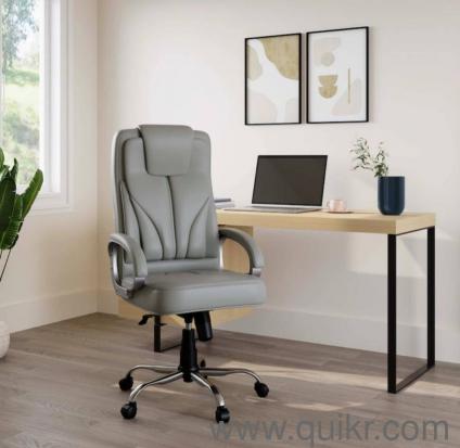 Where Productivity Meets Design: The Modern, Ergonomic Office Setup.