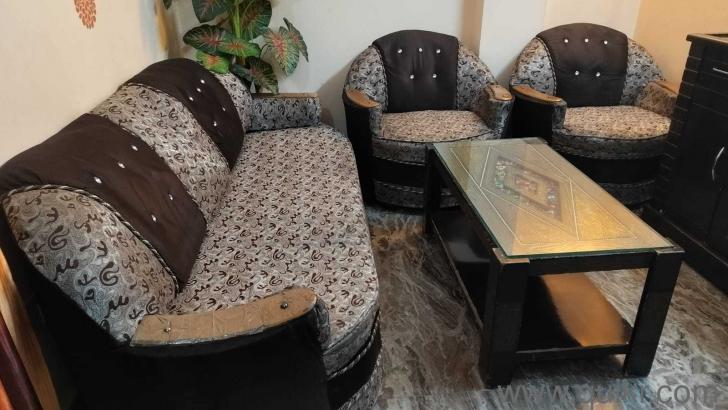 Sofa Set with centre Table(1)