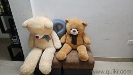 sofa its in good condition(3)