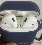 AirPods 2 in perfectly working condition with box and case(3)