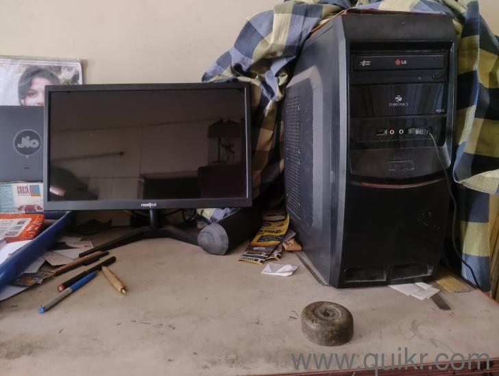 DESKTOP COMPUTER FOR SALE