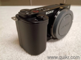 Excellently conditioned Sony ZV-E10 Mirrorless Camera with E PZ 16-50mm F3.5-5.6 OSS II Interchangeable Lens, Complete Accessories and Warranty.(3)