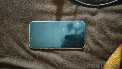 box avilable 256 gb all working only display masage