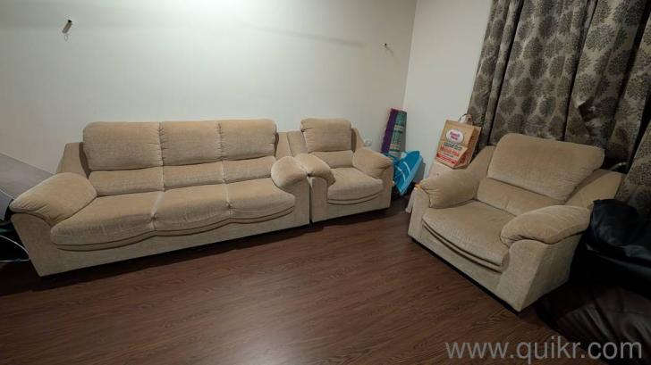3+1+1 Sofa set with soft at good condition