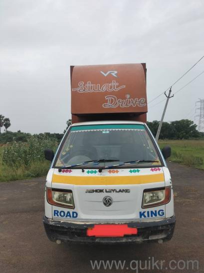 Dost with container (2)