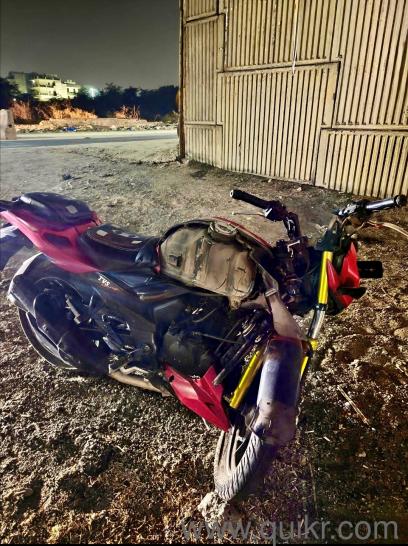 TVS Apache RTR 200 4V - 2018