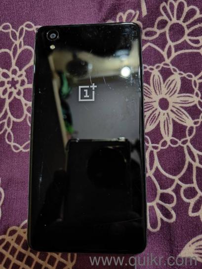 one plus x for sale very good condition phone and I have only phone(1)