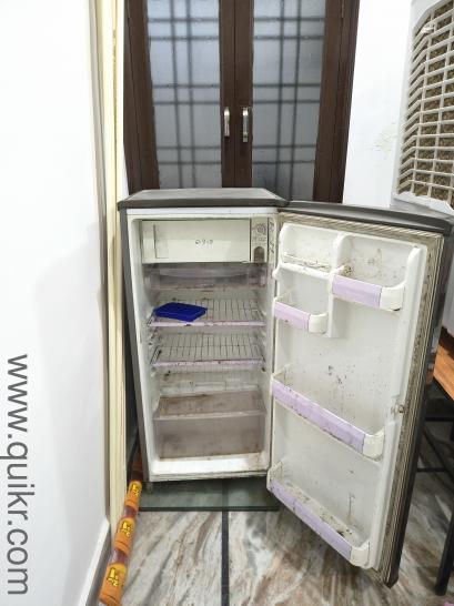 Running new condition hai. Ahemdabad shift hone ko vajah se sell kr rha hu(2)