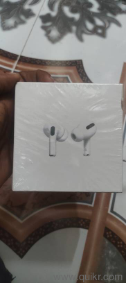 apple airpods pro seal packed