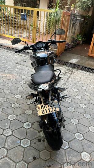 Bajaj Pulsar 200 NS - 2015(3)