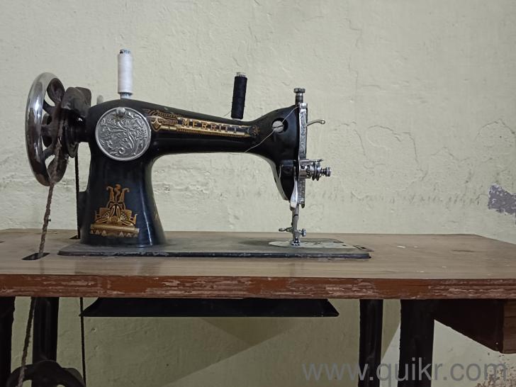 Merritt Sewing Machine in working condition(3)