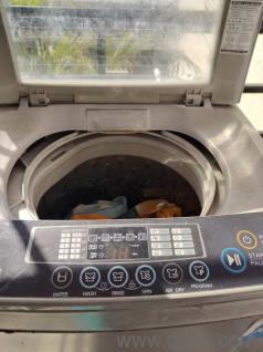 LG fully automatic top loading washing machine 6.2kg,turbo drum, maintained in good condition.Trolly and cover will be provided.(1)