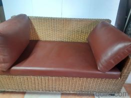 There are 3 double seated sofa and 2 single seated sofa(3)