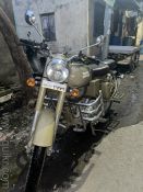 Royal Enfield Desert Storm - 2017(3)