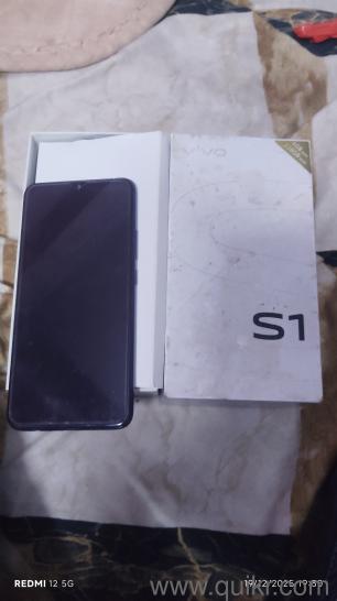 S1 Vivo In good condition Single gand used Display changed