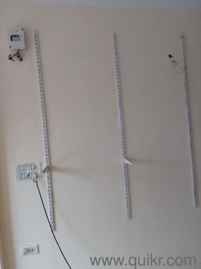 Shelf glass and angles(2)