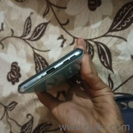 one plus nord 2 [ urgent sell ](3)