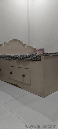 King Size Bed With Storage And 2 Pedestal(1)