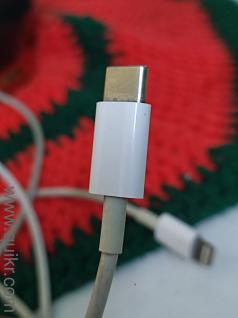 Neatly used Apple iphone 20w adapter and cable ( original )(1)
