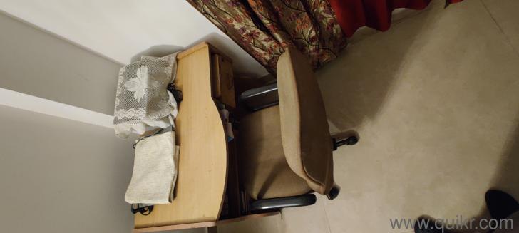 Used Computer table and chair