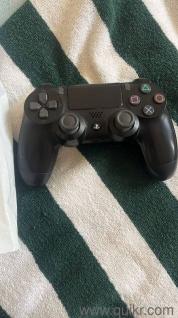 ps 4 slim 500tb with original adapter and hdmi port(1)