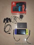 Nintendo Switch V2 2019 + GTA Trilogy DE(4)