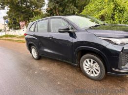 Used Toyota INNOVA HYCROSS 2024 Model Images