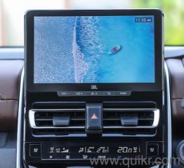 TOYOTA ORGINAL INFOTIAMENT SYSTEM