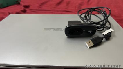 Asus vivobook & Logitech(1)