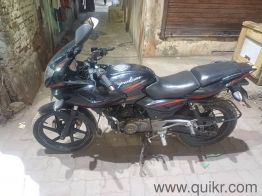 Used Bajaj Pulsar 220 2017 Model Images