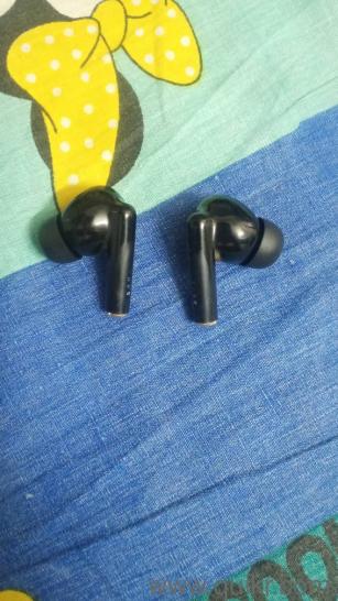 Earbuds Bluetooth