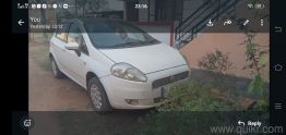 Used Fiat Grand Punto 2010 Model Images