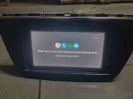 Suzuki car stereo good condition 