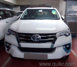 Used Toyota Fortuner 2019 Model Images