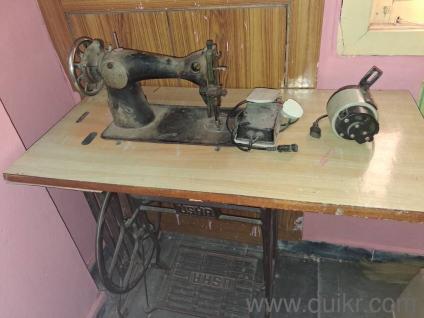 Sewing machine(1)